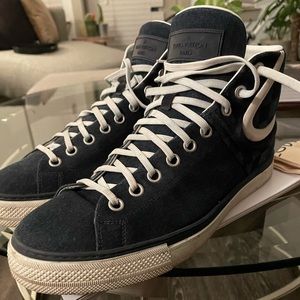 Authentic Louis Vuitton Men’s high top sneakerboot LV